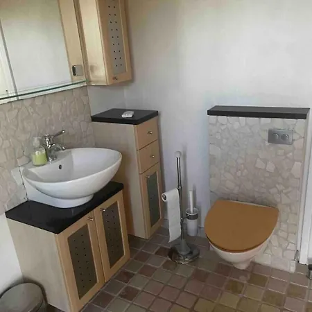Luxury Only 250m From And Forest Отель