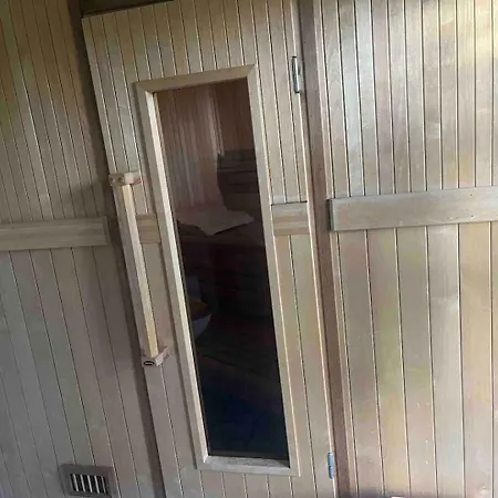 Отель Luxury Only 250m From And Forest