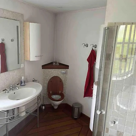 Отель Luxury Only 250m From And Forest Rude (Sjaelland og Oerne)